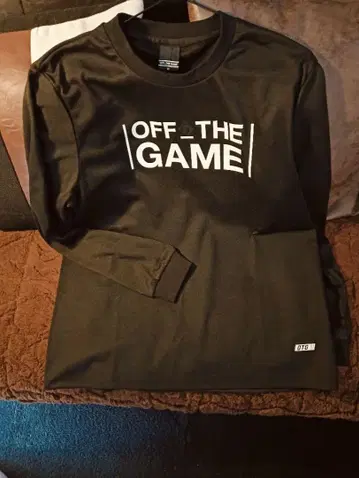 OFF THE GAME 블랙 긴팔 T셔츠
