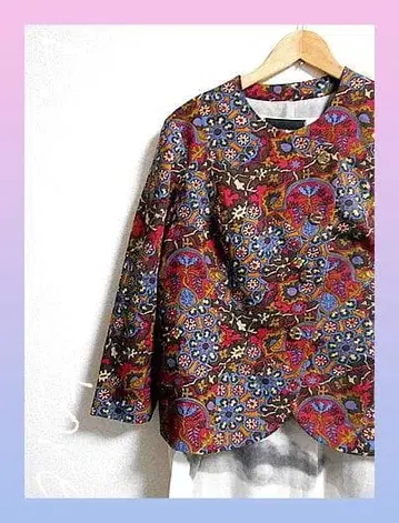 개성 넘치는! 비대칭 레트로풍 올 패턴 가디건 셔츠