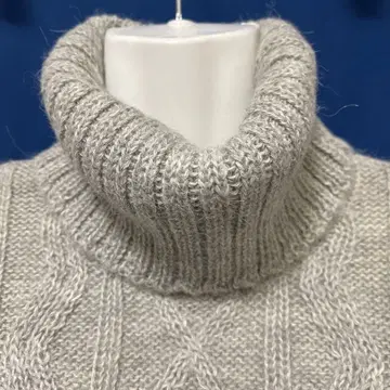 POUR QUOI 반팔 터틀넥 알파카 100% 사이즈 40