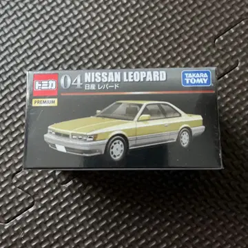 미개봉 새상품 토미카 프리미엄 닛산 레퍼드 슈링크 포함 미니카