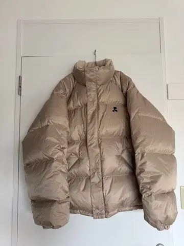 rest&recreation 베이지 다운 자켓