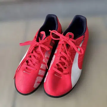 Puma evoSPEED 핑크 스파이크