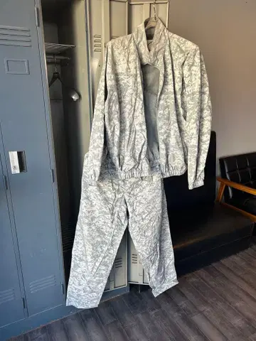 burlap outfitter nylon set up