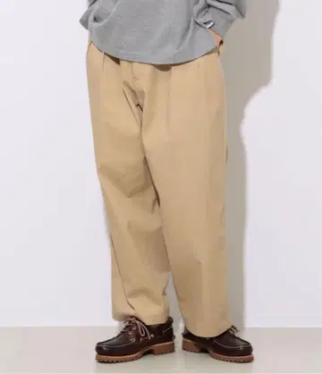 [ 미사용 ] BEAMS 2턱 와이드 치노 팬츠 빔즈