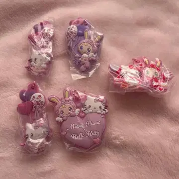 메조피아노 x 헬로키티 캡슐 러버 마스코트 캡슐 토이 가챠가챠