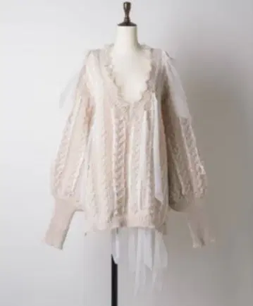 라 베일 에튀드 리본 V넥 니트