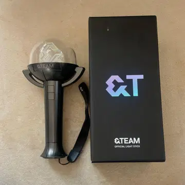 &TEAM 공식 응원봉 부속물 있음
