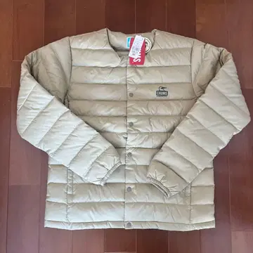 CHUMS 베이지 다운 자켓