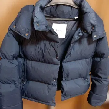 새상품급 Gymphlex 네이비 다운 자켓 숏 기장