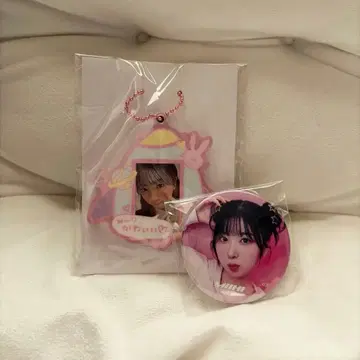 Niziu 미이히 캔뱃지와 키링