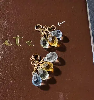 하자품 agete 컬러 스톤 귀걸이 참