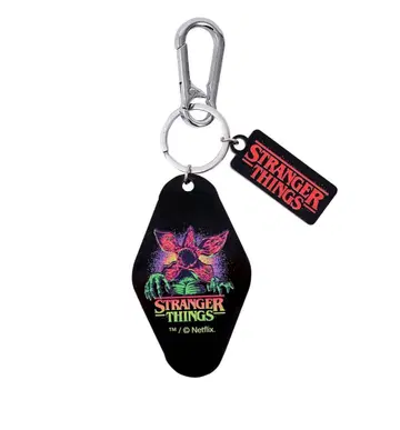 미개봉 새상품 기묘한 이야기 쓰리코인즈 키링 데모고르곤