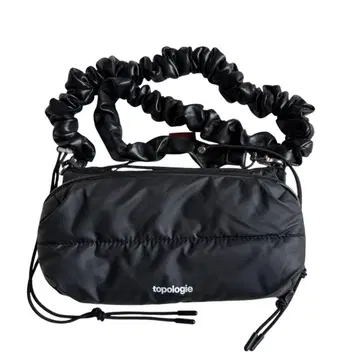 [ 새상품급 ] topologie 토폴로지 블랙 보틀 사코슈 숄더