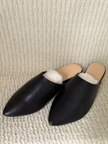 아폰상 콜라보 뮬 블랙 M 사이즈