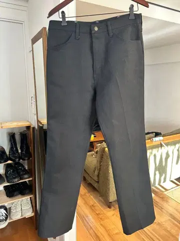 Wrangler Wrancher 런처 스타프레 블랙 팬츠