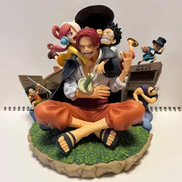 원피스 필름 피규어 샹크스 우타 루피