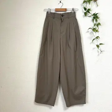 새상품급 GLOBAL WORK 글로벌 워크 턱 와이드 팬츠 S 브라운