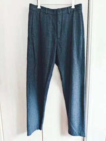 COS 울 혼방 다크 그레이 슬랙스