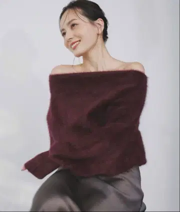 anuans 라쿤 폭스 오프숄더 니트 풀오버 니트