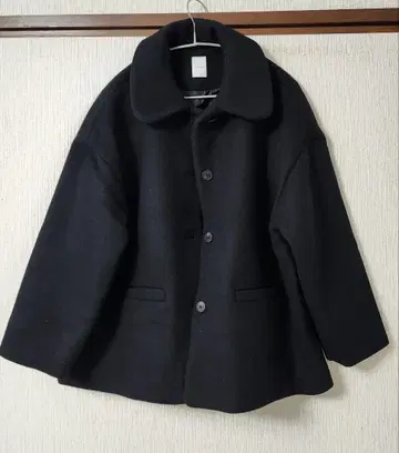 택 포함 새상품 휴일과 시 마블 숏코트 블랙