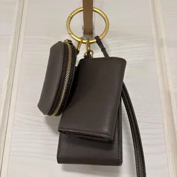 미라 오웬 파우치 백