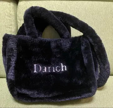 Darich 다리치 퍼 백 블랙 타카라지마사 룩북 부록