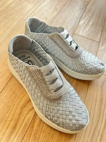 새상품급 G56 GomuGomu 뜨개질 슬립온 23.0cm 그레이