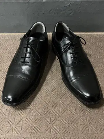 문스타 가죽 신발 25.5EEE BW4601