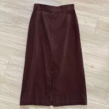 TOMORROWLAND GALERIE VIE 리브 타이트 스커트