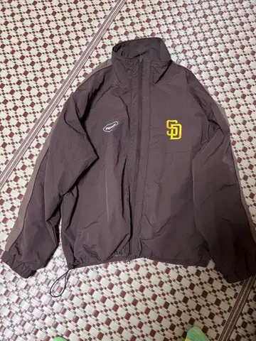 PADRES 나일론 자켓 L 브라운 양키스 나일론 자켓 L