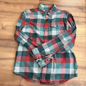 patagonia 피요르드 플란넬 셔츠 M 사이즈
