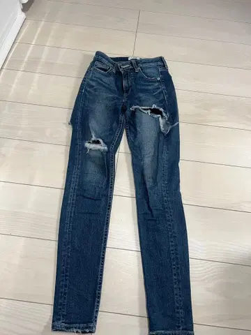 GDA 데미지 가공 스키니 데님