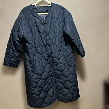 메이콘 MEICONNE 네이비 퀼팅 자켓 가벼운