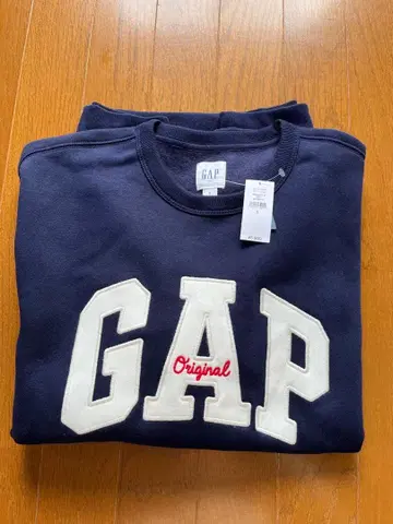 [ 새상품 미사용 ] GAP 맨투맨 S 사이즈 네이비