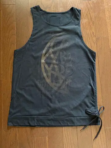 FEELCYCLE 블랙 탱크탑 사이드 리본 포함