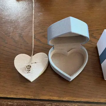 하트형 실버 펜던트 목걸이