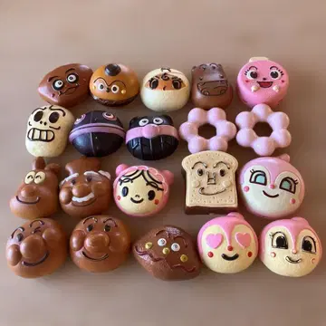 호빵맨 빵 18개 & 퐁데링 2개 세트