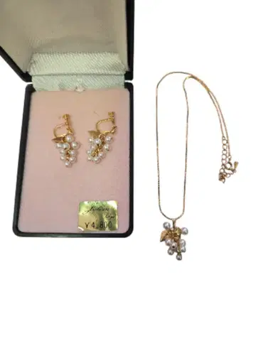 여성용 목걸이와 귀찌 세트 (골드 컬러)