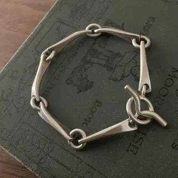 레어*빈티지*N.E.FROM 팔찌 실버 북유럽 앤티크