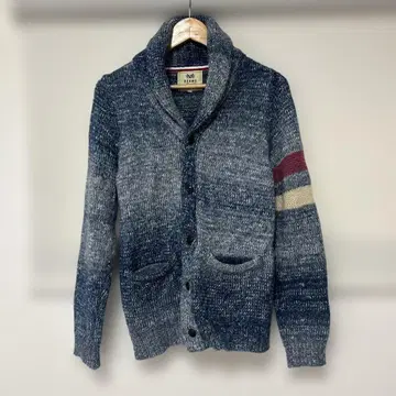 BEAMS HEART 네이비 계열 니트 가디건