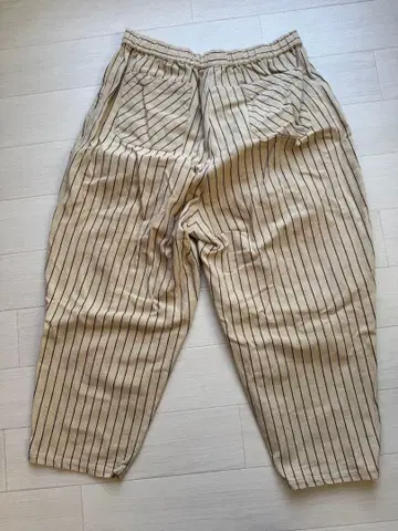 베이지 스트라이프 사루엘 팬츠