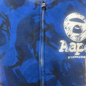 Aape 카모플라쥬 집업 후드티