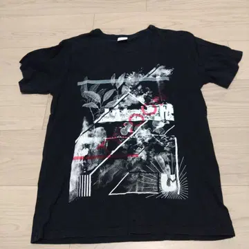 UVERworld TYCOON TOUR 티셔츠