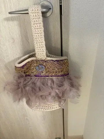 사하 바이 엘리 Saha by elliee