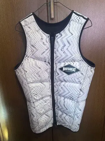 NOOTABEAT QUAKYSENSE 구명 조끼