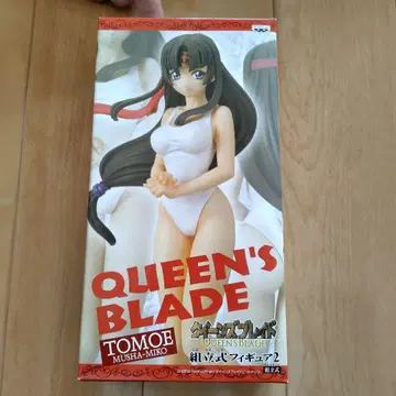 QUEEN'S BLADE 무샤무녀 토모에 피규어