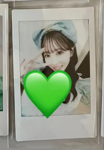 FRUITS ZIPPER 사쿠라이 유이 폴라로이드