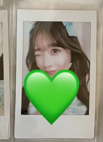 FRUITS ZIPPER 사쿠라이 유이 폴라로이드