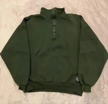다크 그린 하프 지퍼 맨투맨