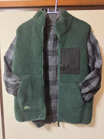 Lacoste [세트] 그린 컬러 플리스 베스트와 그레이 셔츠